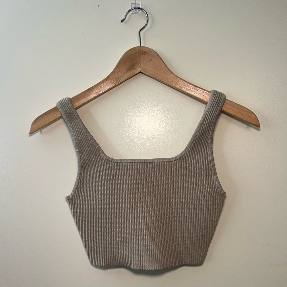 ARITZIA BABATON SCULPT KNIT TOP